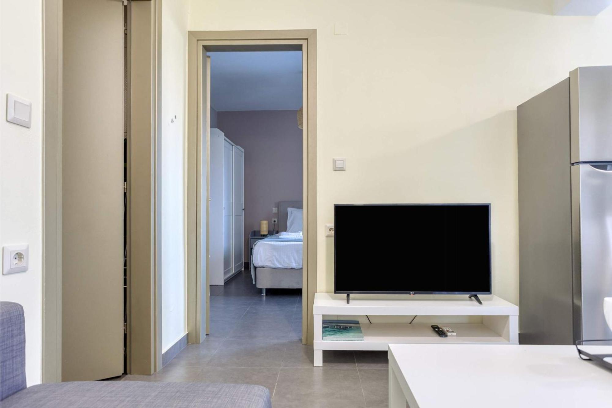 Apartment Cozy 1-bedroom Boutique With A Patio *
