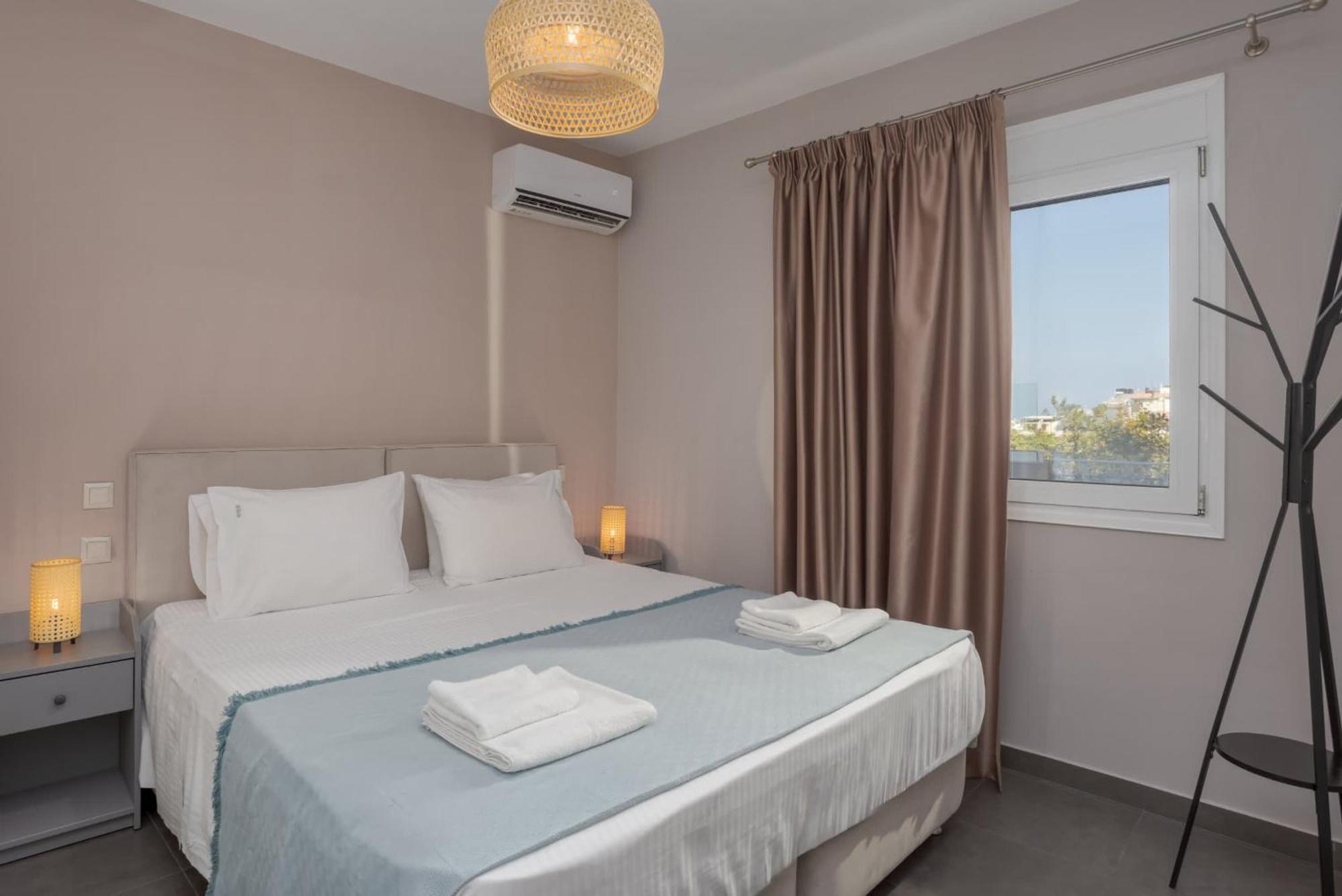 Cozy 1-bedroom Boutique With A Patio Apartment *